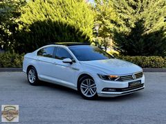 KURTARIR AUTO'DAN 1.6 TDI CAM TAVANLI VOLKSWOGEN PASSAT B8