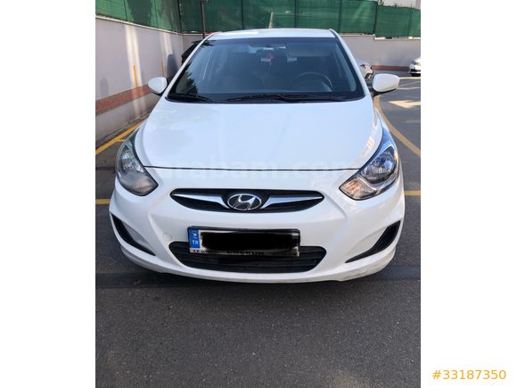 FIRSAT 73.000Km Hyundai Accent Blue1.6 CRDIOtomatik 2012Temiz Bayan aile aracı