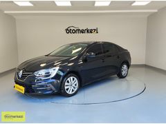 OTOMERKEZİ'NDE 0.79 İLE 12 AY KREDİ - K.KARTI 12 TAKSİT- MEGANE
