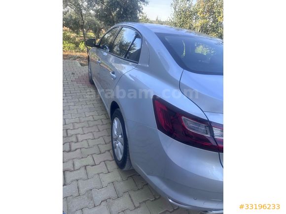 Sahibinden Renault Megane 1.3 TCe Touch 2025 Model 