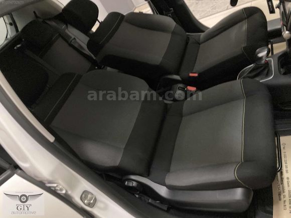 GTY AUTO'dan 2019 BOYASIZ C-3 Shine 1.2PureTech-OTOMATİK-96000km