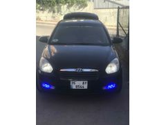 Muaynesi yeni  yapıldı Acil satılık pazarlık olur Hyundai Accent Era 1.4 Team 2010 Model  3 parça kaporta boyanacak yeri var yardımcı olunur  
