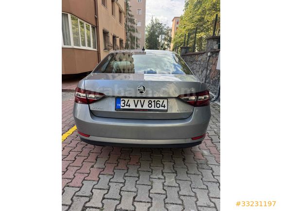 Sahibinden Skoda SuperB 1.6 TDI Prestige 2015 Model İstanbul