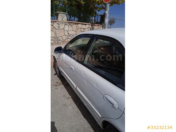 2004 model Kia Shuma Otomotik