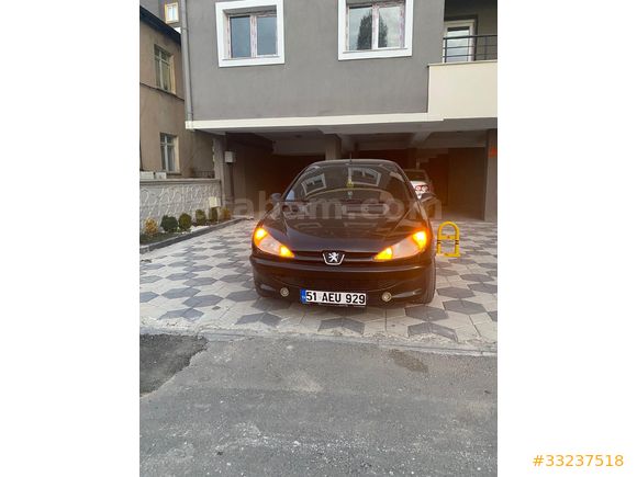 Sıfır Muayene Sıfır Lastik Peugeot 206 1.4 XR 2000 Model Niğde