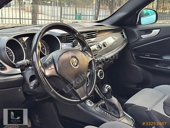 GİULİETTA 1.4 170hp OTOMATİK CAM TAVAN