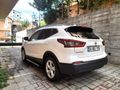 Sahibinden Nissan Qashqai 1.3 DIG-T Sky Pack 2020 Model  cam tavanlı sıfır ayarinda.
