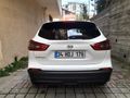 Sahibinden Nissan Qashqai 1.3 DIG-T Sky Pack 2020 Model  cam tavanlı sıfır ayarinda.