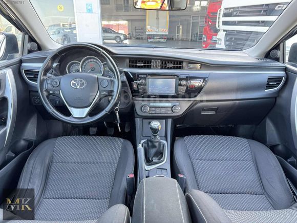 2015+COROLLA+1.6+BRC+LPG+142KM+BOYASIZ+HATASIZ+AĞIR+HASARLI