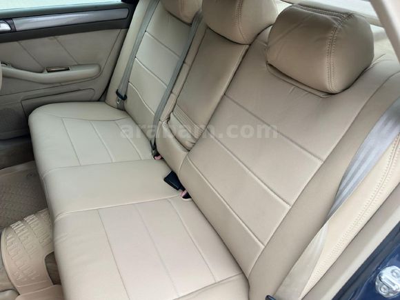 AUDİ A6 2.5 TDI MÜKEMMEL TEMİZLİKTE SUNROOFLU