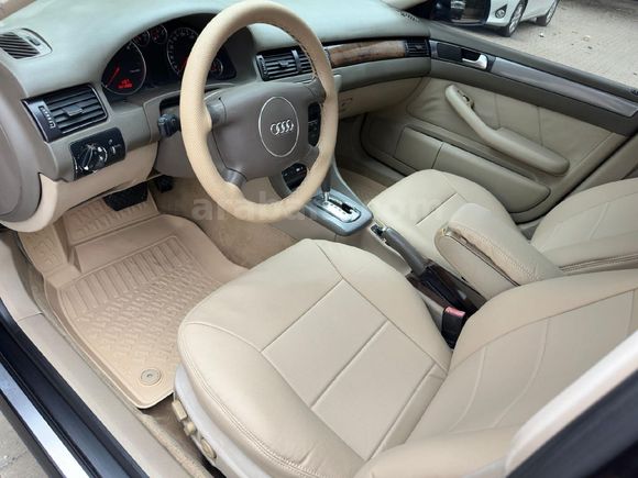 AUDİ A6 2.5 TDI MÜKEMMEL TEMİZLİKTE SUNROOFLU