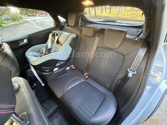 Sahibinden Ford Puma 1.0 EcoBoost ST Line 2022 Model 