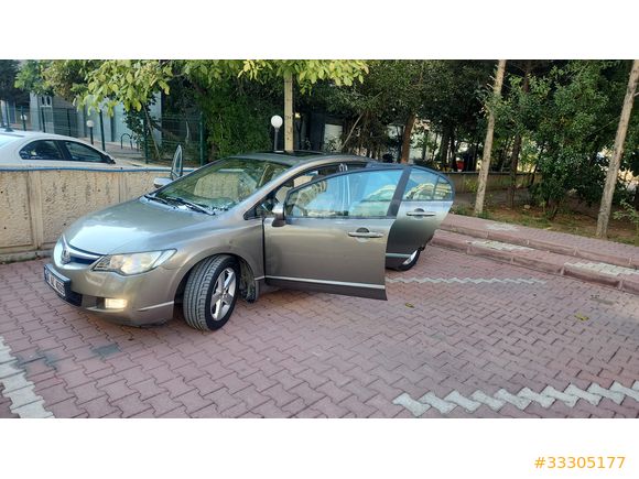 Sahibinden Honda Civic 1.6 i-VTEC Elegance 2009 Model 145000 KM