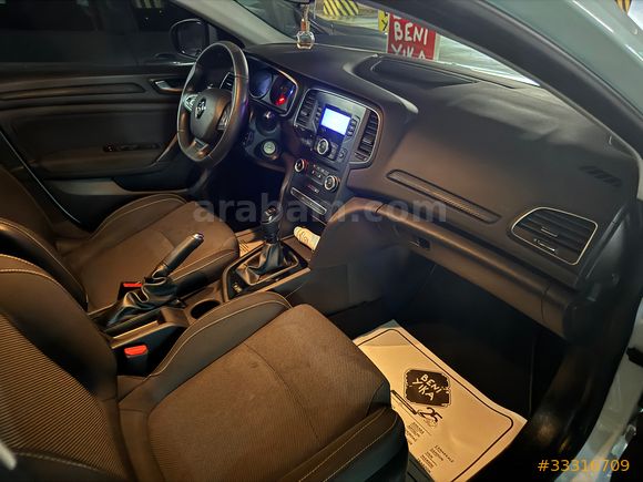 Sahibinden Renault Megane 1.3 TCe Joy 2020 Model 