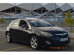 HATASIZ DEĞİŞENSİZ SUNROOF OTOMATİK VİTES OPEL ASTRA 1.4 TURBO BENZİN 140 HP