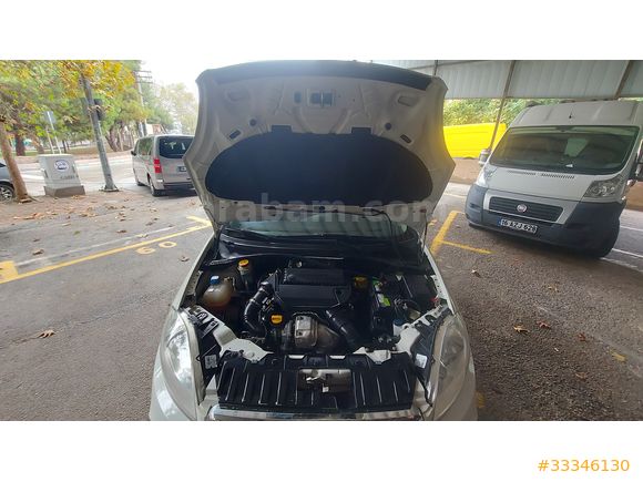 2017 MODEL HATASIZ 155.000 KM DE LİNEA DİZEL MANUEL