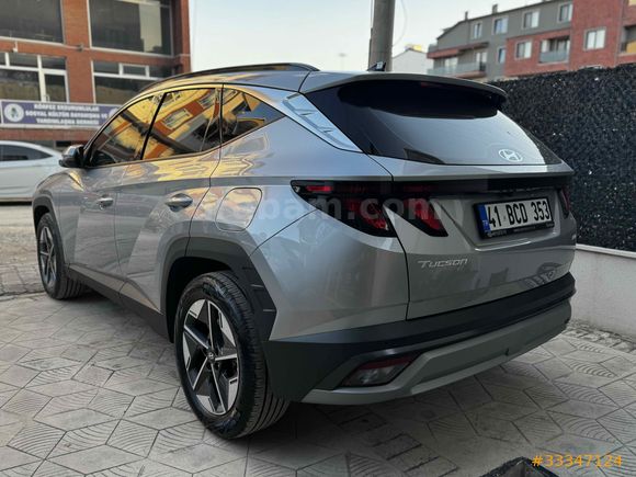 2025 HYUNDAİ TUCSON 1.6 CRDİ PRİME 4X2 OTOMATİK CAM TAVAN HATASIZ SIFIR