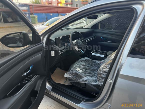 2025 HYUNDAİ TUCSON 1.6 CRDİ PRİME 4X2 OTOMATİK CAM TAVAN HATASIZ SIFIR