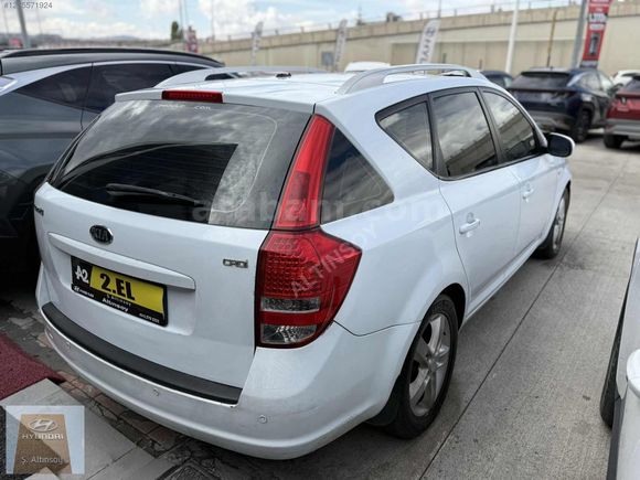 ALTINSOY HYUNDAİ'DEN 2011 KİA CEED STATİONWAGON