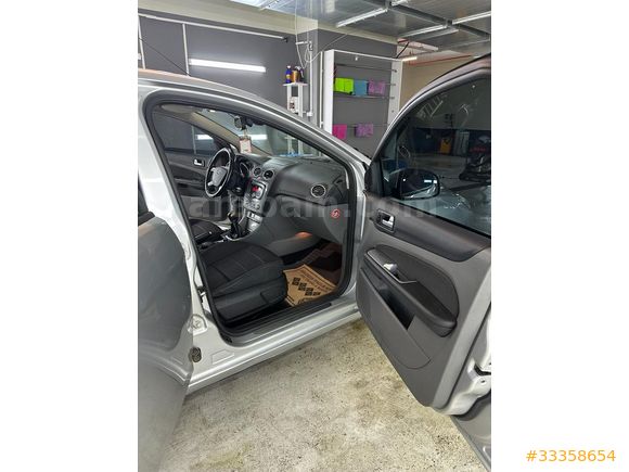 Sahibinden Ford Focus 1.6 Titanium 2009 Model