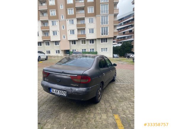 Sahibinden Renault Megane 1.9 DTi RTE 2000 Model