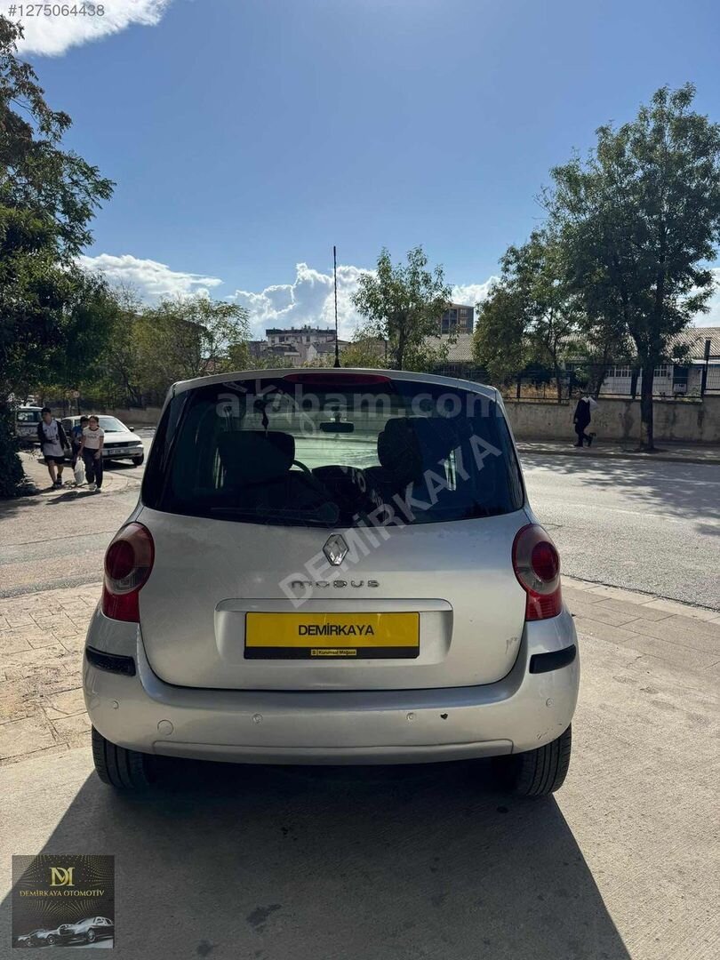 Galeriden Renault Modus 1.4 Dynamique 2007 Model İstanbul 247.000 km Gri 4