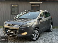 FORD KUGA 2.0 TDCİ TİTANİUM DEĞİŞENSİZ CAM TAVAN