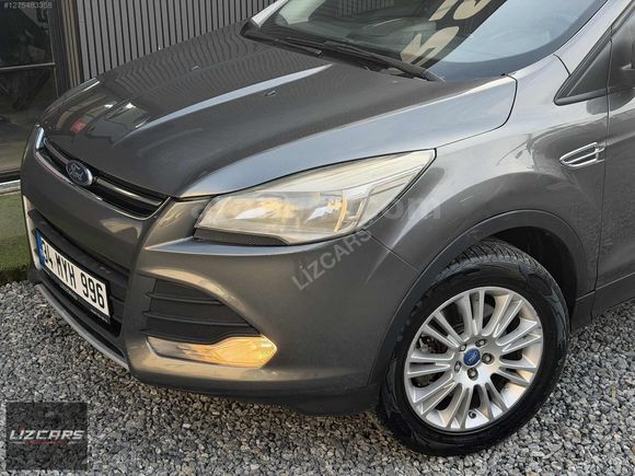 FORD KUGA 2.0 TDCİ TİTANİUM DEĞİŞENSİZ CAM TAVAN