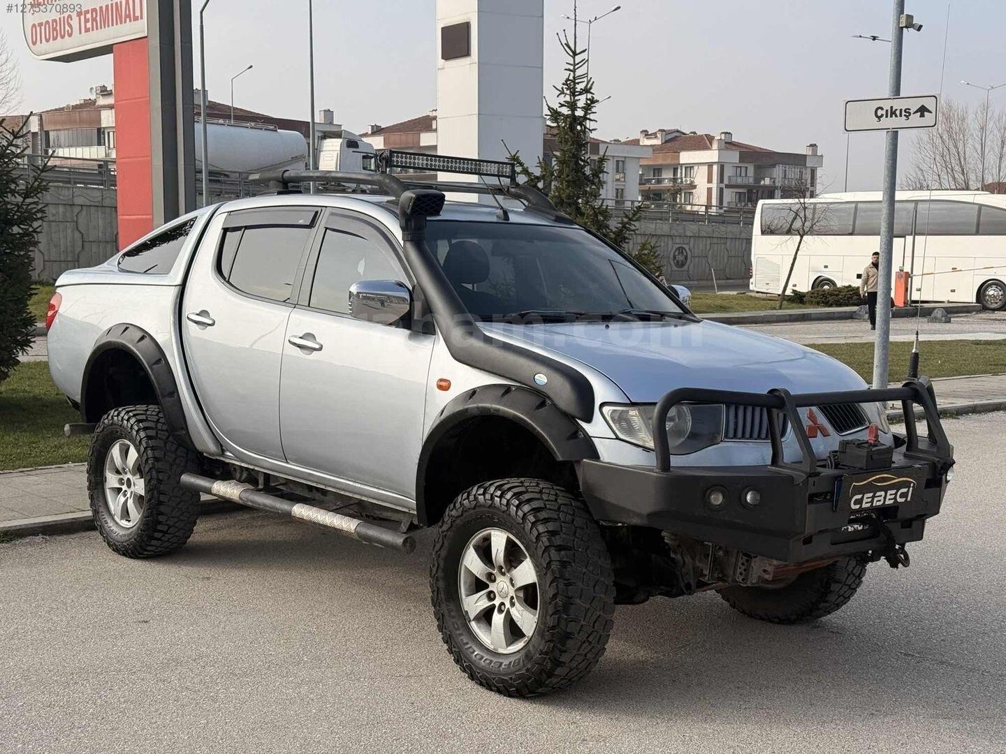 UYGUN FİYAT EKSTRALI BAKIMLI L200 2