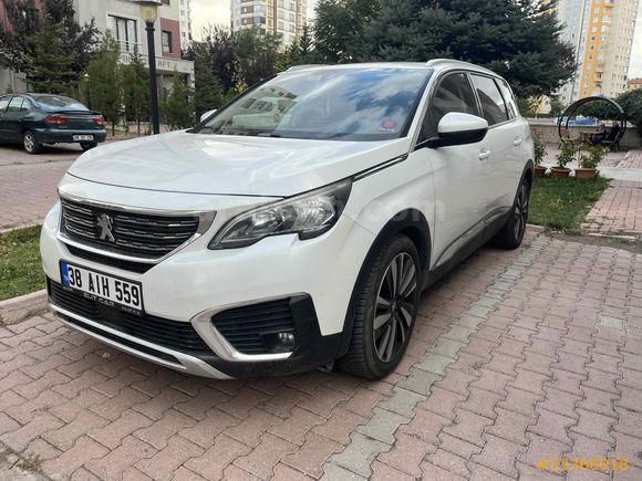 Sahibinden Hasar kayıtsız orijinal Peugeot 5008 1.6 BlueHDi Allure 2017 Model 