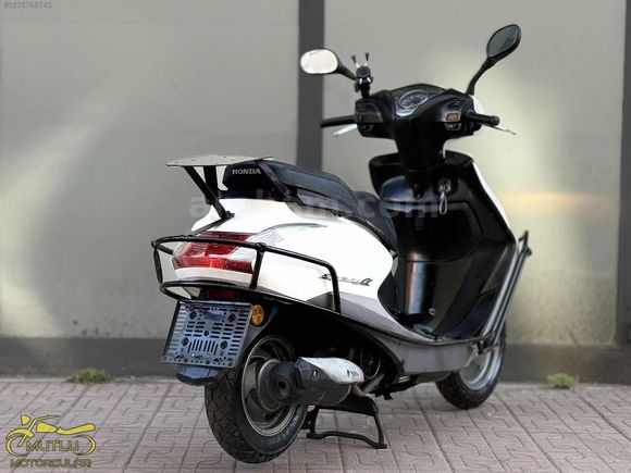 MUTLU MOTORCULAR'dan Honda Spacy Alpha Senet İle