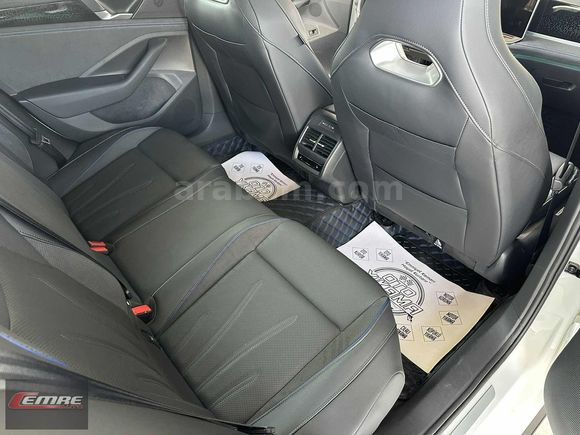CEMRE AUTODAN HATASIZ EKSTRALI SERVİS BAKIMLI PASSAT VARİANT