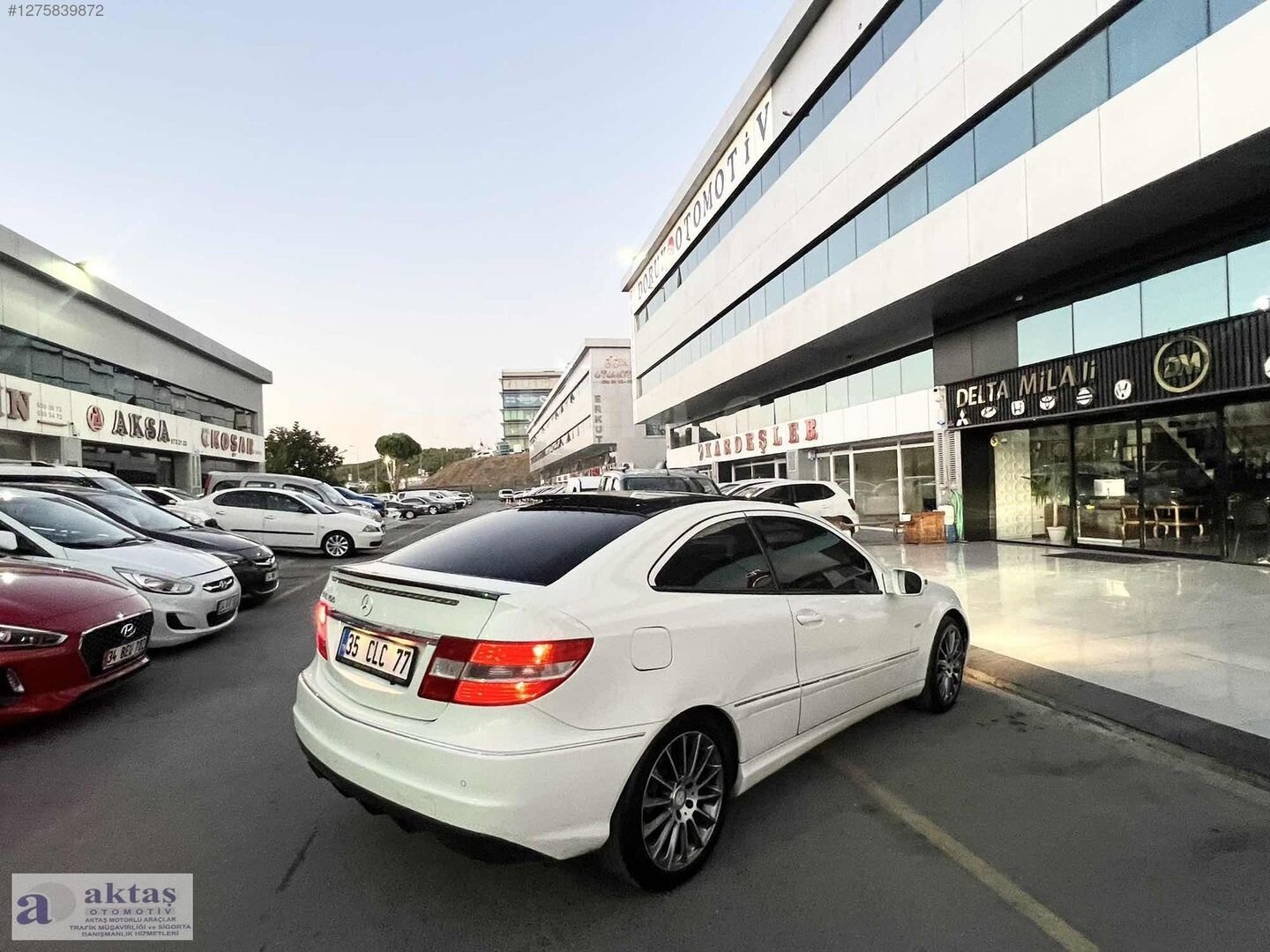 Galeriden Mercedes - Benz CLC 160 BlueEFFICIENCY 2009 Model İstanbul 245.000 km Beyaz 3