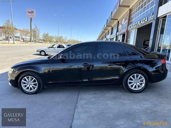 GALLERY MUSA/2015 AUDİ A4 150 HP ORJİNAL 270 BİN KM