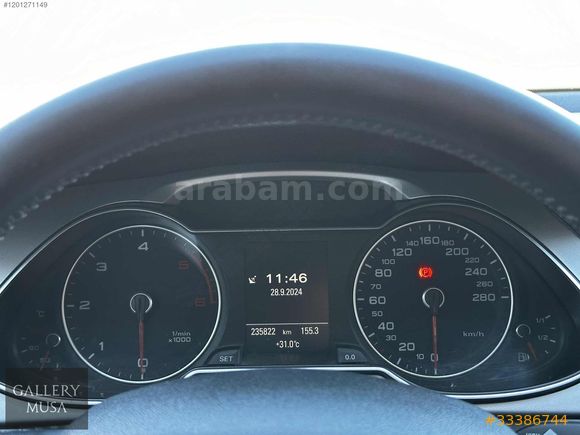 GALLERY MUSA/2015 AUDİ A4 150 HP ORJİNAL 270 BİN KM