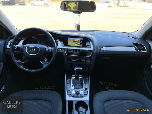 GALLERY MUSA/2015 AUDİ A4 150 HP ORJİNAL 270 BİN KM