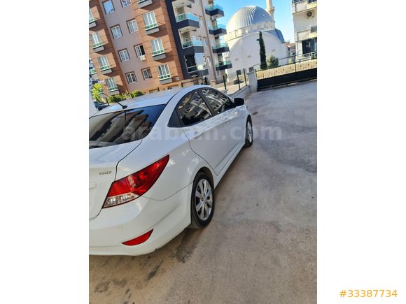 Sahibinden Hyundai Accent Blue 1.6 CRDI Mode Plus 2017 Model  242.000 km Beyaz