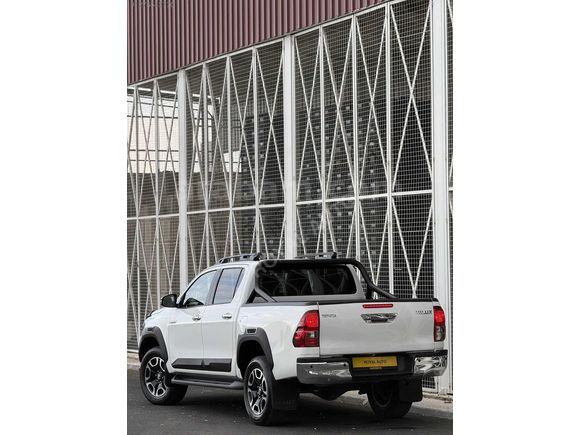 ROYAL AUTODAN HATASIZ HİLUX