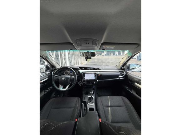ROYAL AUTODAN HATASIZ HİLUX