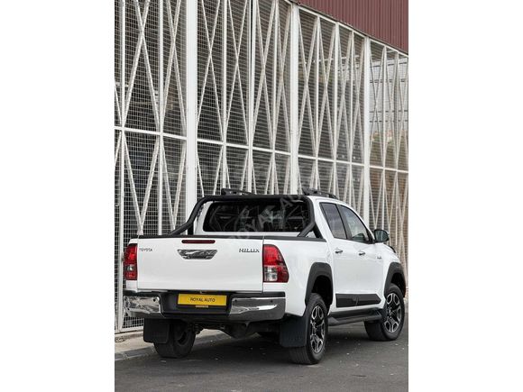 ROYAL AUTODAN HATASIZ HİLUX