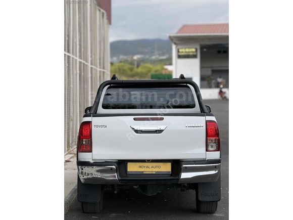 ROYAL AUTODAN HATASIZ HİLUX