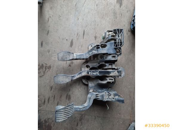 Peugeot Bipper Pedal