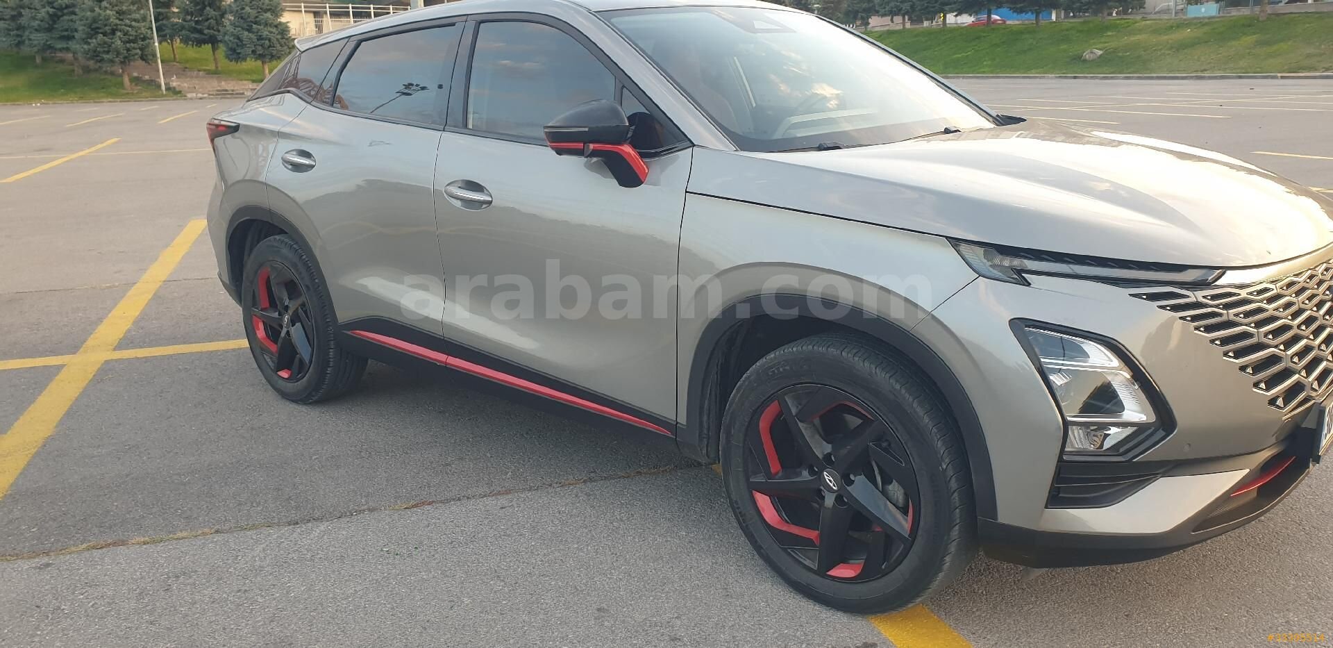 Sahibinden Chery Omoda 5 1.6 T-GDI Excellent 2023 Model Mersin 62.200 km Gri 2