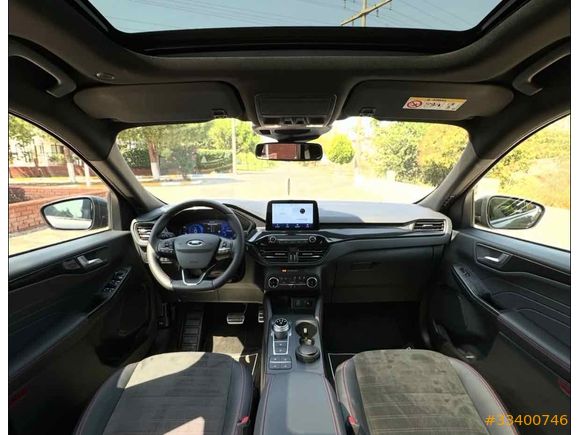 Sahibinden Ford Kuga 1.5 EcoBoost ST Line 2023 Model 