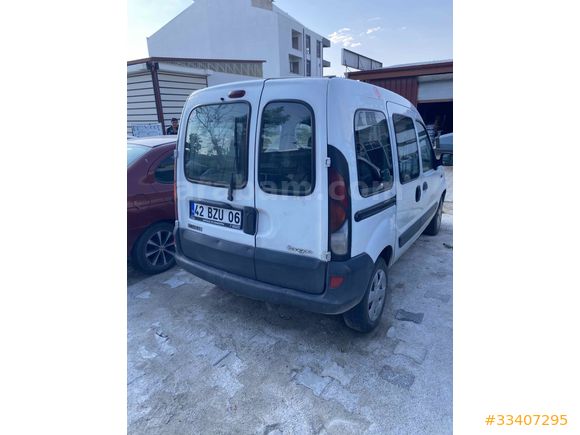 ORJİNAL KANGO SIFIR MOTOR SIFIR MUAYENE TAKASA AÇIK