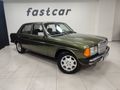 1977 MERCEDES 123 KASA 220D KOLLEKSİYONLUK
