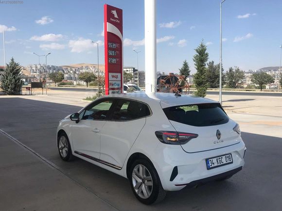 YILDIRIM AUTO DAN 2025 ÇIKIŞLI RENAULT CLIO