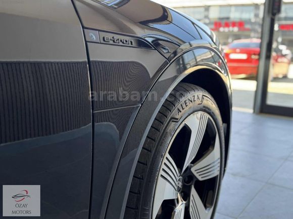 ÖZAY MOTORS' AUDİ Q8 E-TRON 55 HATASIZ BOYASIZ