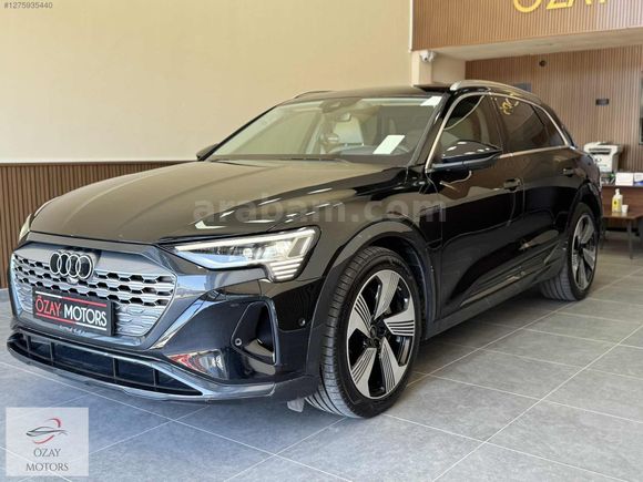 ÖZAY MOTORS' AUDİ Q8 E-TRON 55 HATASIZ BOYASIZ