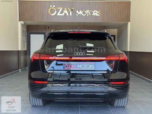 ÖZAY MOTORS' AUDİ Q8 E-TRON 55 HATASIZ BOYASIZ